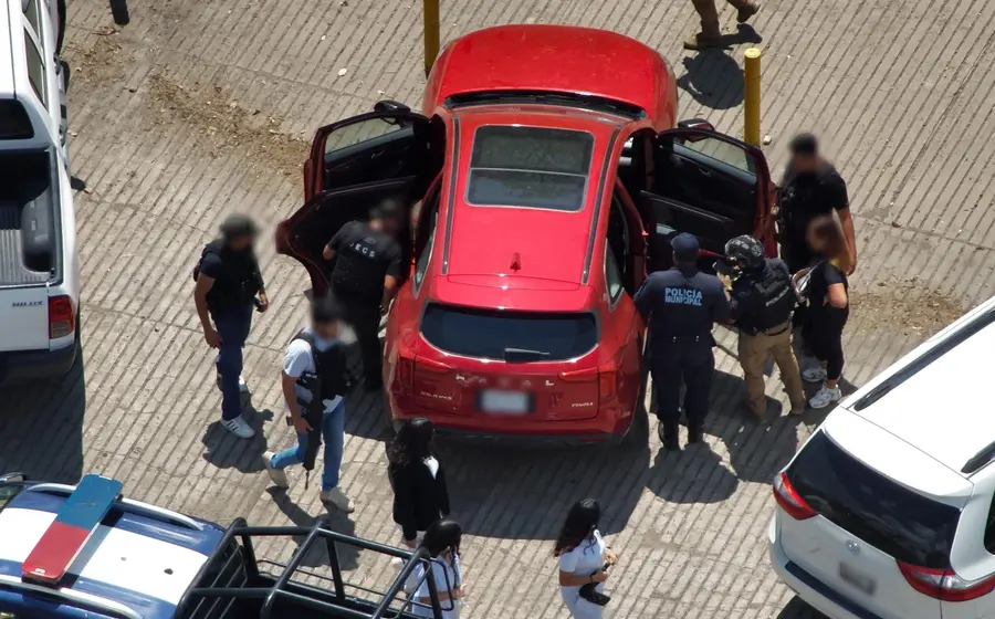 Secuestro virtual en Oaxaca: delincuentes intentaron extorsionar a familia con foto falsa.