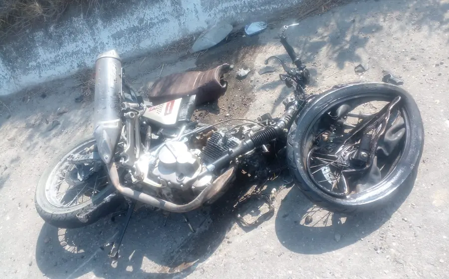 Tragedia en la 190: joven de 23 años muere tras choque frontal en Matatlán.