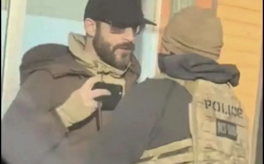 El enfermero Alex Pretti, quien falleció tras recibir varios disparos después de ser inmovilizado por los agentes ahora suspendidos por el caso.