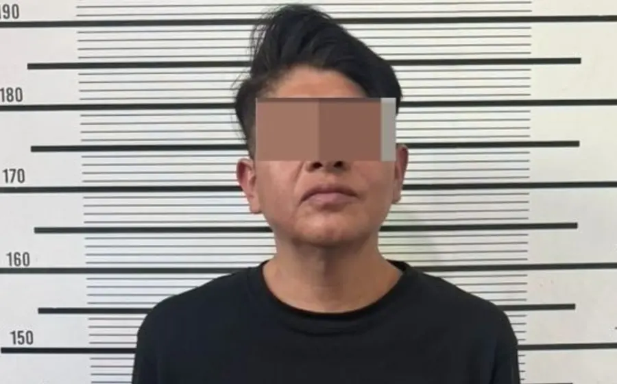 El hombre detenido como presunto responsable de agredir a una mujer, es puesto a disposición del Ministerio Público para su proceso legal.