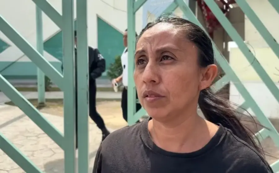 Familiares de un joven hospitalizado en Juchitán hacen un llamado a la solidaridad para cubrir los gastos de medicamentos y una cirugía.