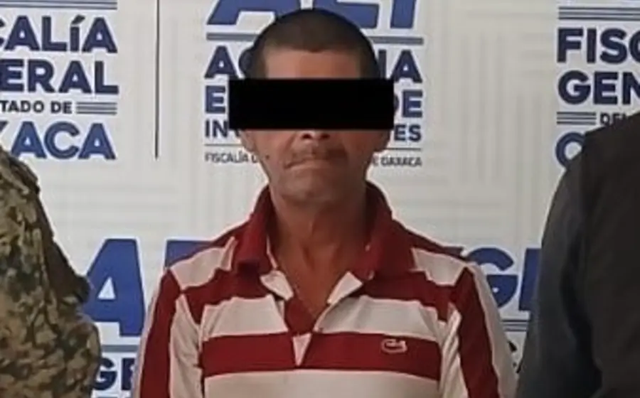 El presunto agresor de un ataque con machete es detenido por las autoridades en la colonia Ulises Ruiz Ortiz después del incidente.
