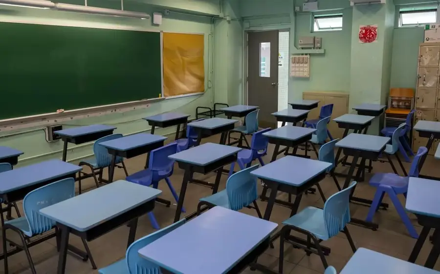 Integrantes de la Sección 22 anuncian el paro indefinido de labores que afectará a los niveles de Educación Física y Secundarias Técnicas.