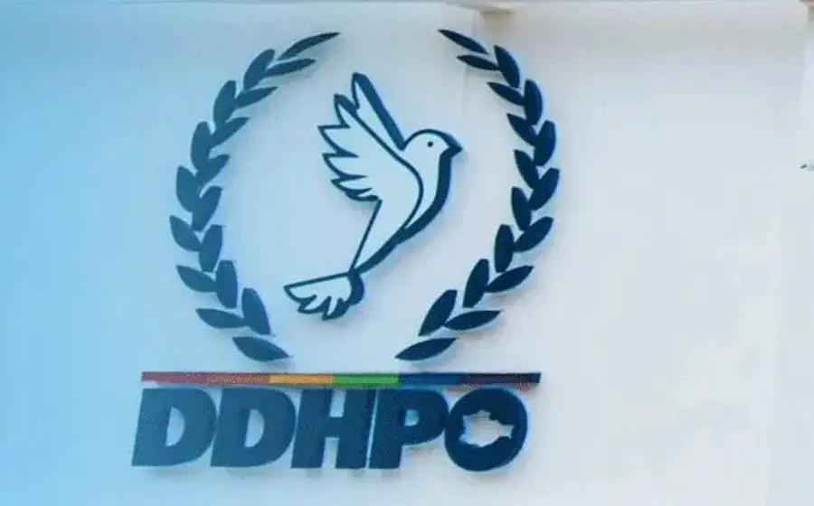 La DDHPO emitió una recomendación tras acreditarse la retención y tortura de personas en una comunidad mixe, vulnerando su integridad y acceso a la justicia.