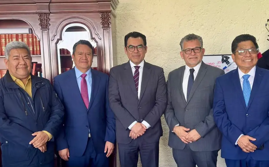 Un grupo de abogados y activistas presentan la solicitud ante el Poder Judicial de la Federación para la creación de un Juzgado federal en la Cuenca.