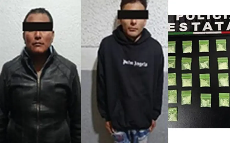 Dos personas detenidas en Santa Cruz Xoxocotlán junto a las 21 dosis de droga aseguradas que quedaron a disposición de la autoridad.