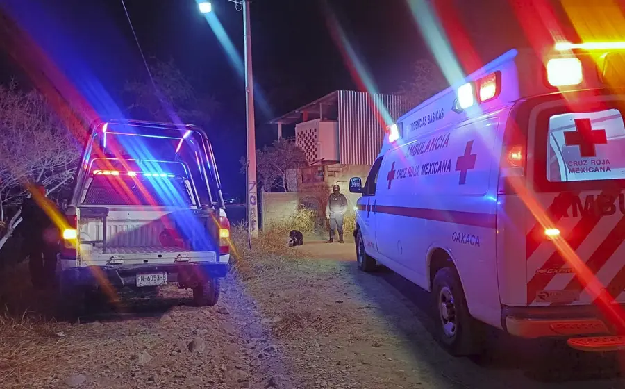 Escena del crimen en San Agustín de las Juntas donde Francisco S. fue asesinado a balazos por sujetos en una motocicleta.