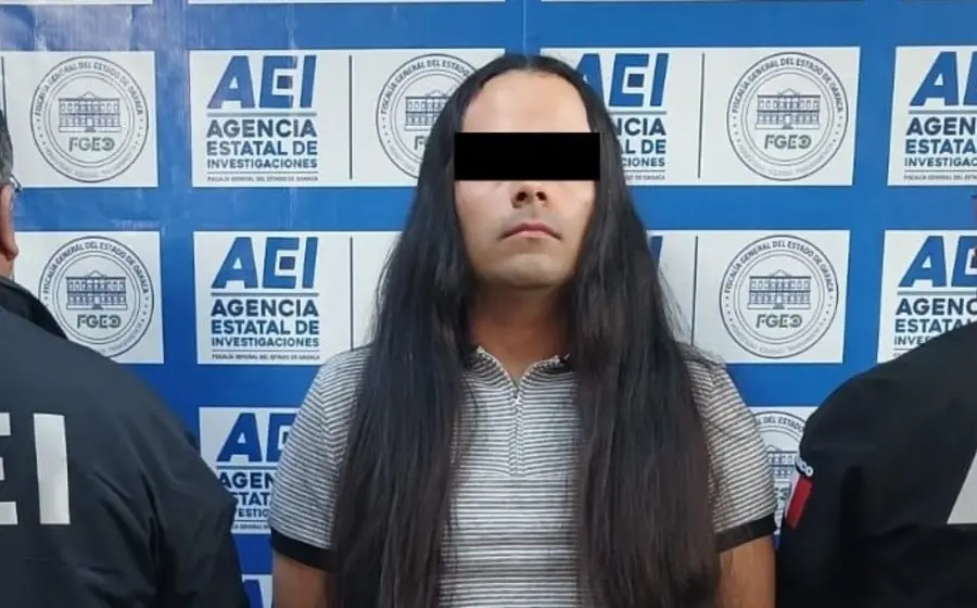 Jonathan G.M., el hombre que fue detenido por las autoridades como presunto responsable de un asesinato ocurrido en un bar de Juxtlahuaca.