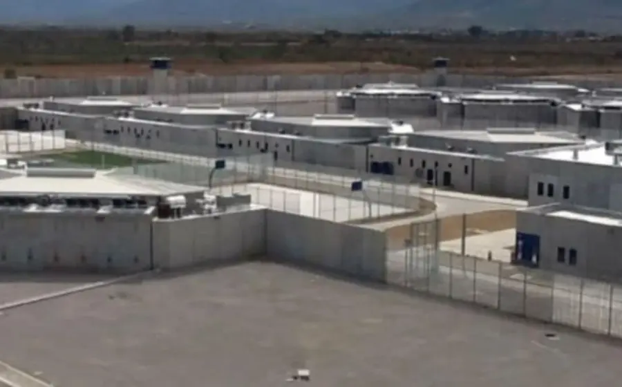 La Defensoría de los Derechos Humanos del Pueblo de Oaxaca (DDHPO) documenta el caso de un hombre mixteco golpeado y detenido injustamente.