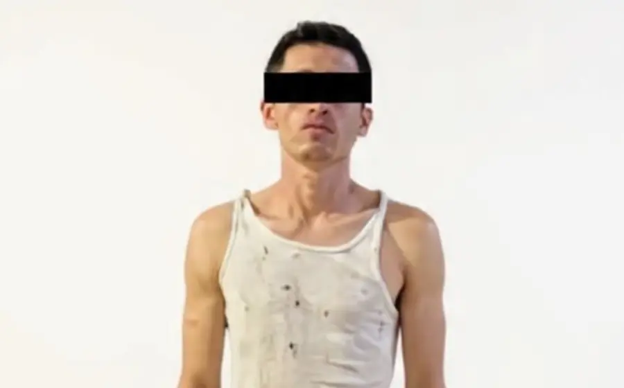 Fotografía del presunto asaltante que fue detenido por las autoridades locales tras cometer un asalto contra un taxista.