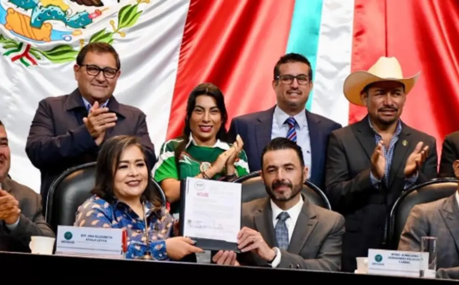El documento del primer informe de la Cuenta Pública 2025 presentado por la ASF, el cual excluye programas federales y empresas públicas.