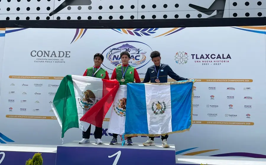 Zarek contribuyó de forma importante para que México hiciera el 1-2. 