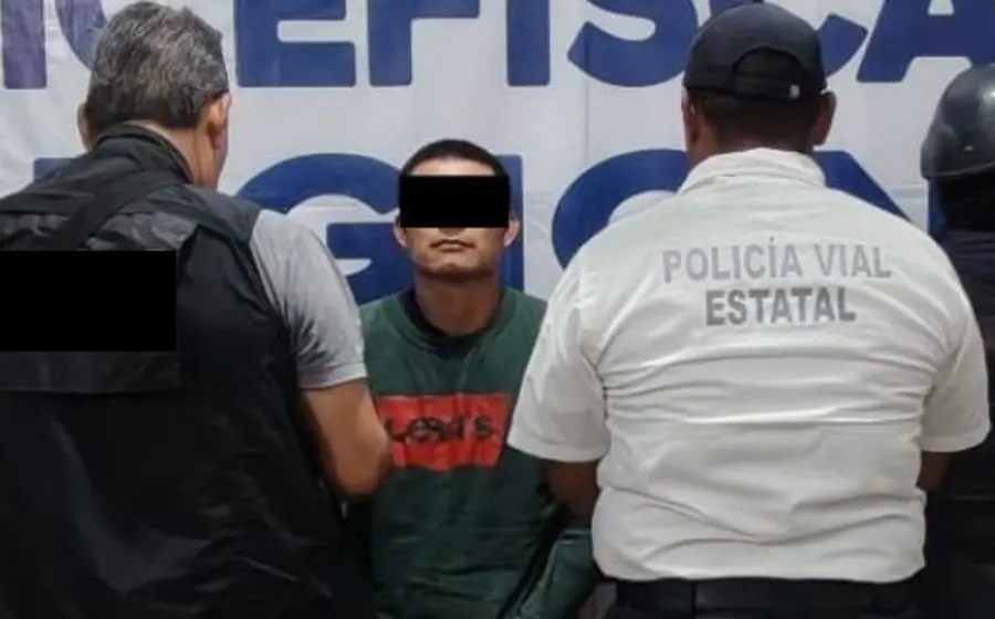 El sujeto con iniciales A.S.R., quien fue vinculado a proceso, es señalado como el presunto responsable de un doble homicidio.