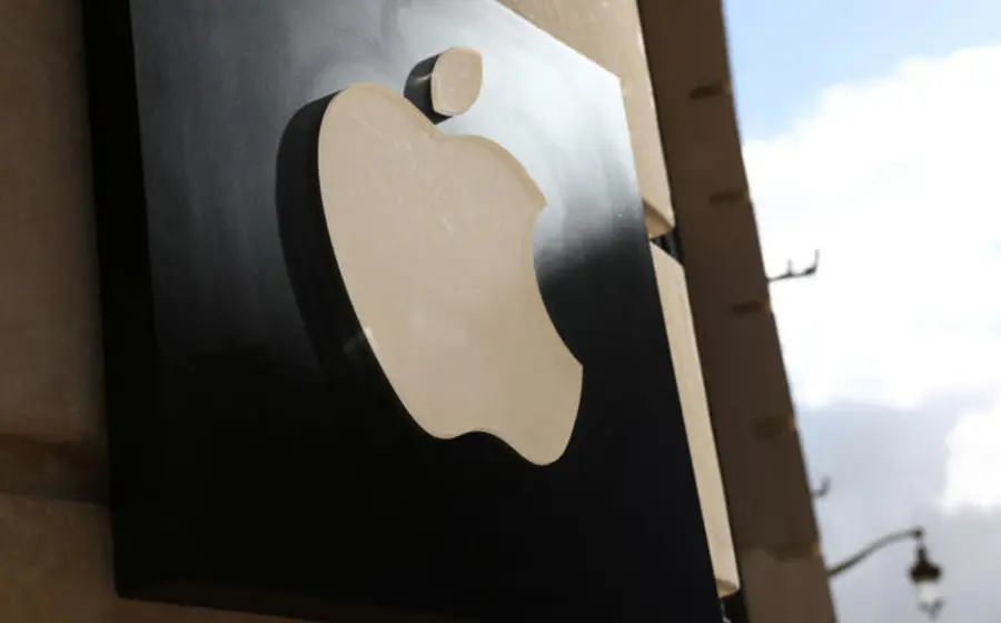La integración de Siri con Inteligencia Artificial elevó la confianza de los inversionistas, haciendo de Apple nuevamente la empresa más valiosa del mundo.