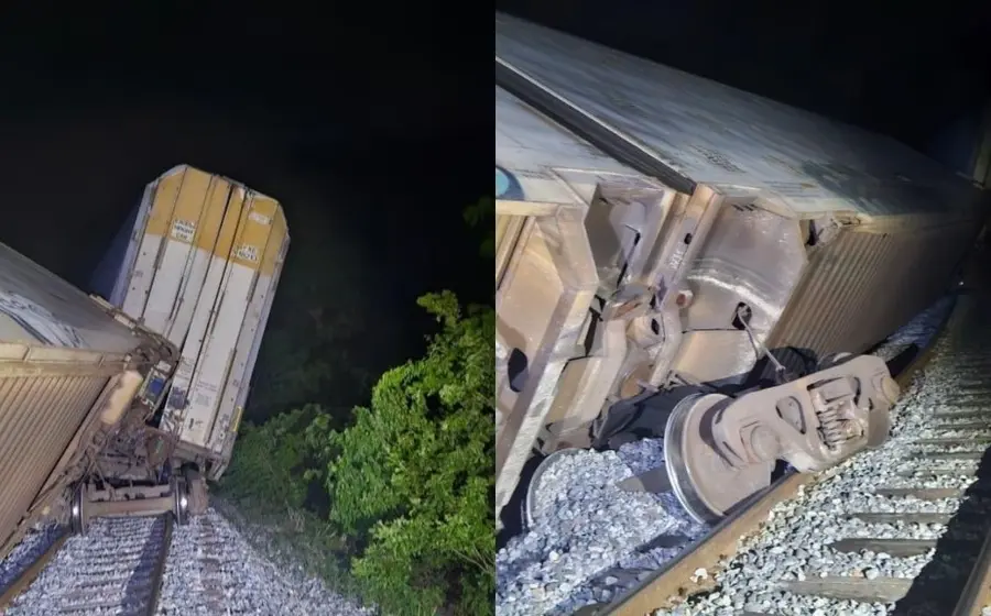 Uno de los vagones del Tren Interoceánico del Istmo de Tehuantepec yace descarrilado sobre las vías tras el reciente accidente en la zona.