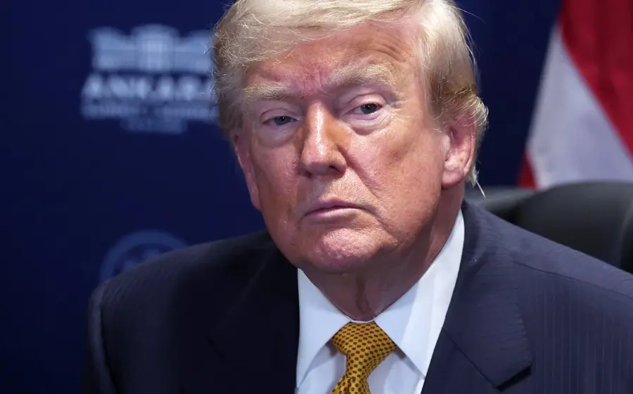 El presidente de Estados Unidos, Donald Trump, anuncia que el alto el fuego con Irán ha terminado, rompiendo así la tregua diplomática.