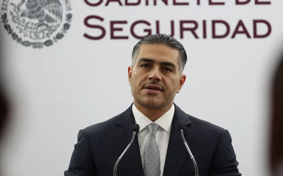 Omar García Harfuch confirma que existen nuevas líneas de investigación por parte del gobierno federal en contra de redes de huachicol fiscal.
