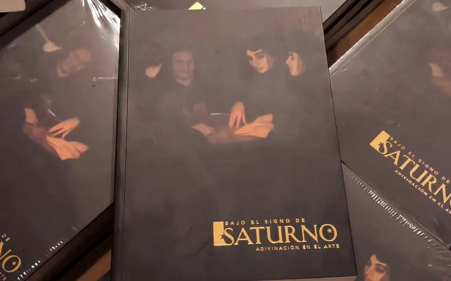Portada del catálogo 'Bajo el signo de Saturno', publicado por el MUNAL como memoria editorial de su exitosa exposición de arte.