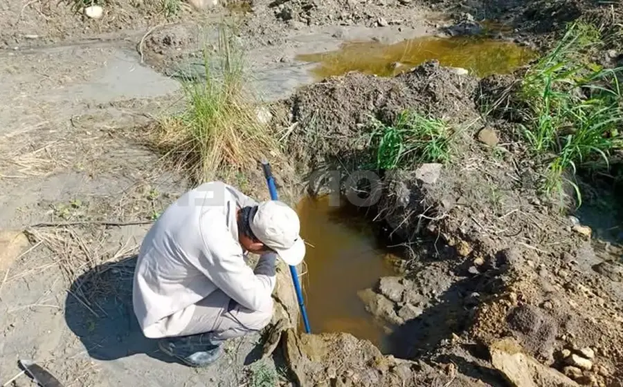 Personal de salud mantiene el monitoreo permanente en la zona de riesgo de San Pedro Tapanatepec para reforzar la vigilancia contra el paludismo.