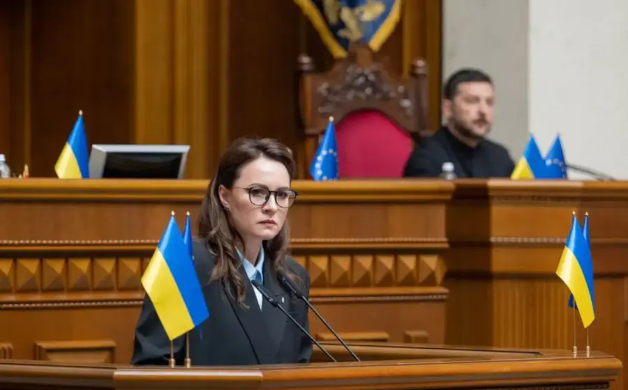 Yulia Svyrydenko, primera ministra de Ucrania, cuya renuncia provocó que el presidente Volodymir Zelensky anunciara cambios en su gabinete de gobierno.
