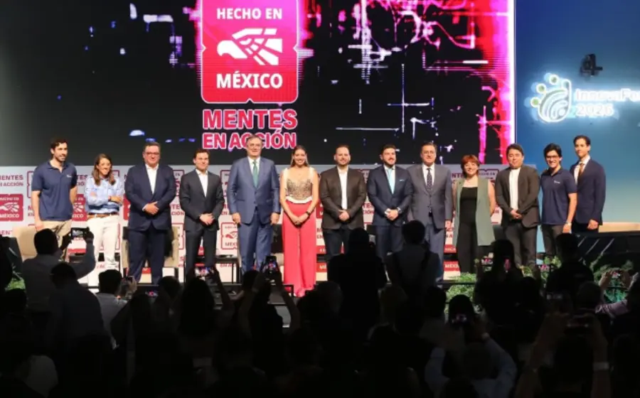 El titular de la SE encabezó la entrega de premios a innovadores.