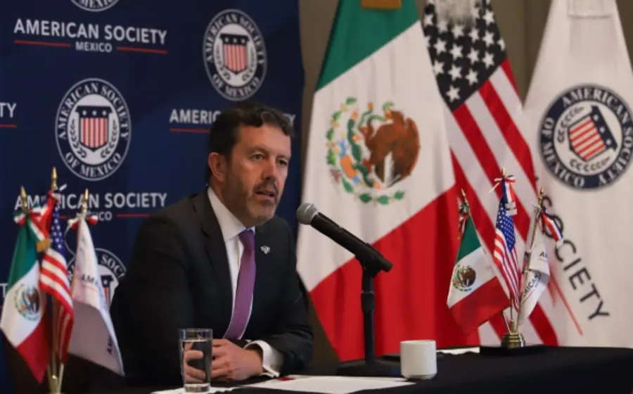 Larry Rubin, presidente de la American Society.