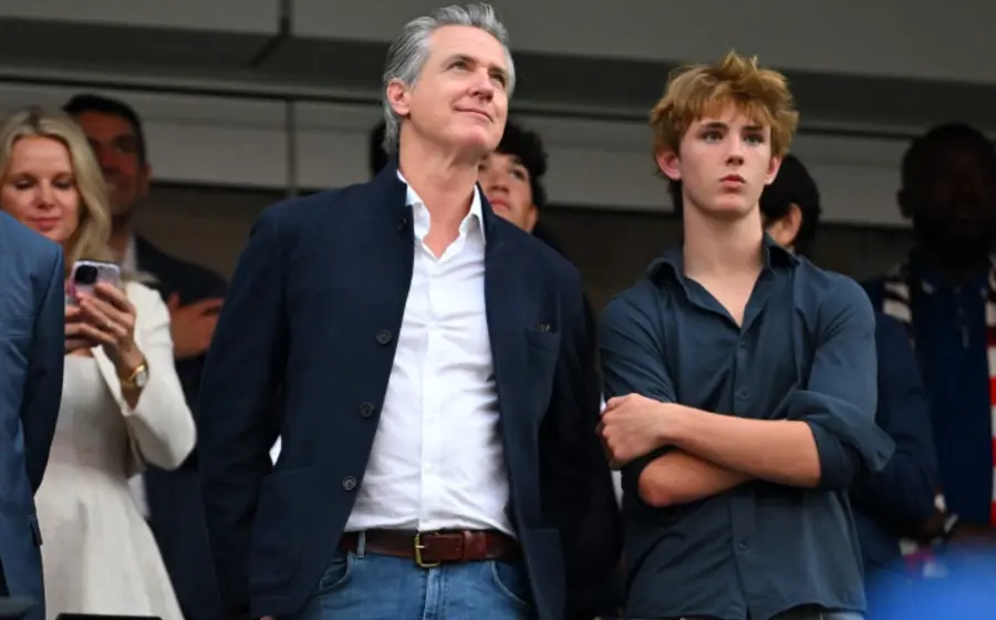 El demócrata asegura que es objeto de una pesquisa federal.