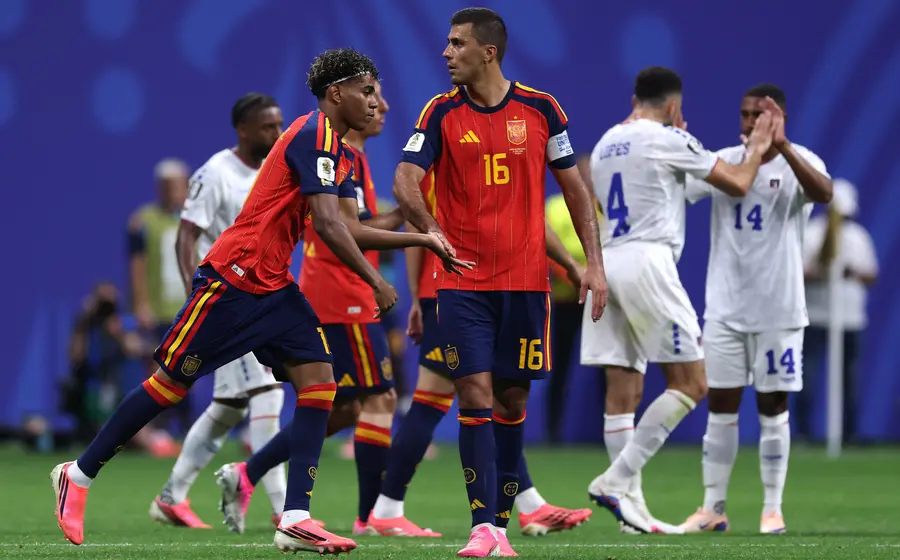  La poderosa Furia Roja de España no pudo con la motivada Selección de Cabo Verde.