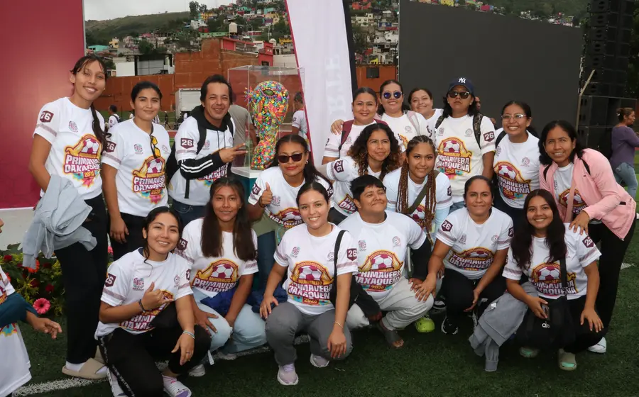 Equipo de la libre femenil de la región del Istmo