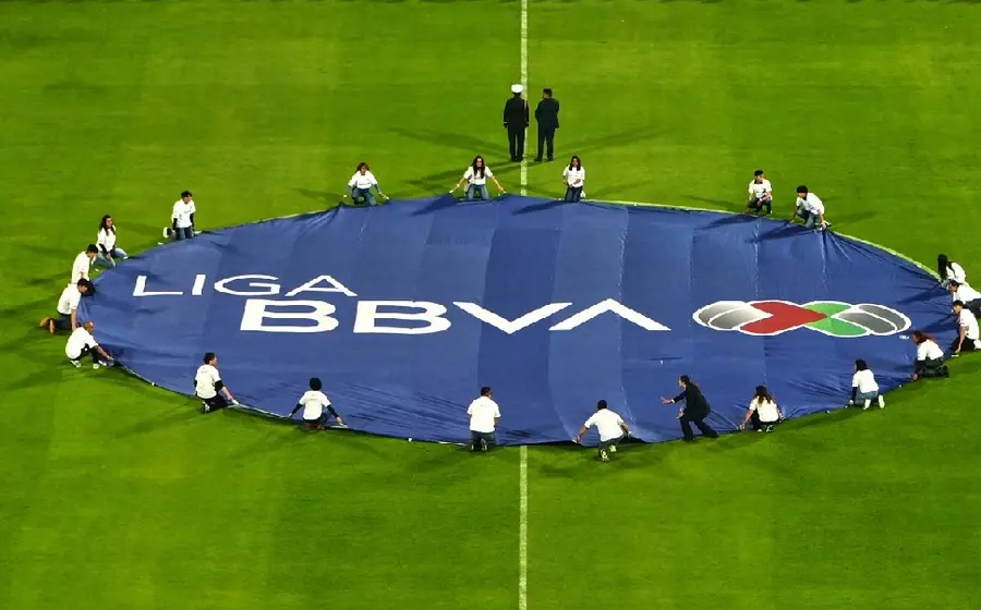 En medio de la Copa Mundial 2026, la Liga MX pondrá a rodar el balón en el Apertura 2026.
