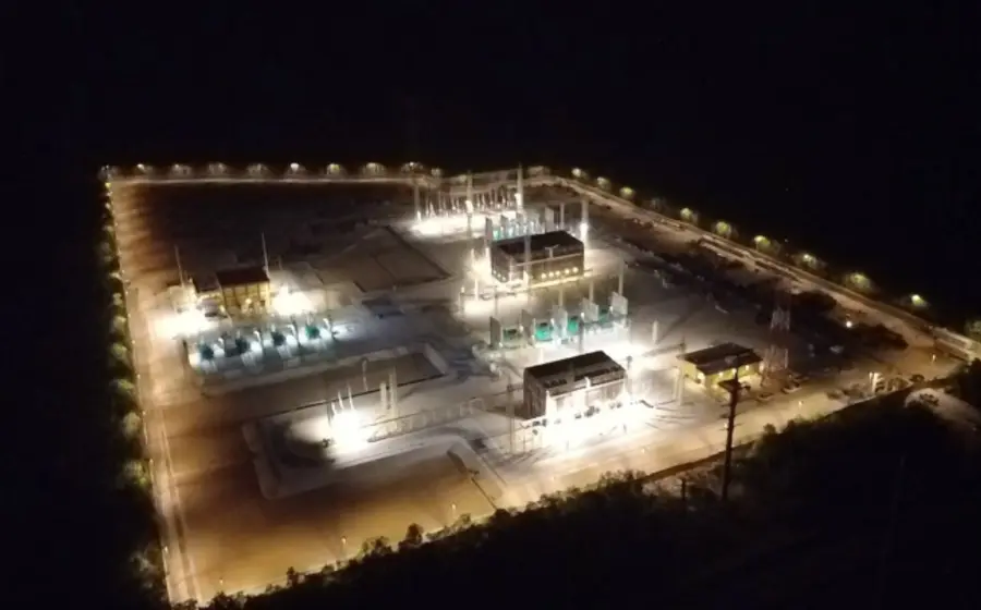 Infraestructura de la CFE para la ampliación de la capacidad energética en el Caribe, obra que beneficiará a más de 718 mil usuarios.