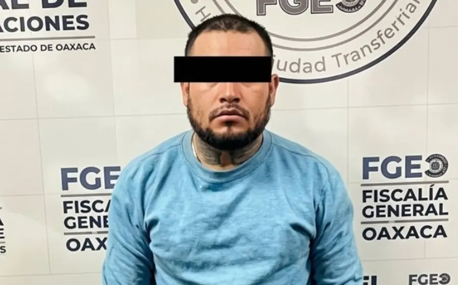 Un hombre, presunto feminicida, es detenido por las autoridades en Ejutla de Crespo, Oaxaca, tras ser vinculado a proceso por el crimen de su esposa.