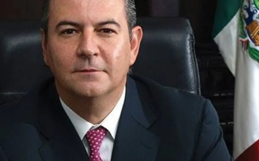 Retrato de Gerardo Gutiérrez Candiani, quien analiza el panorama de la inversión en México y sus implicaciones para el futuro del país.