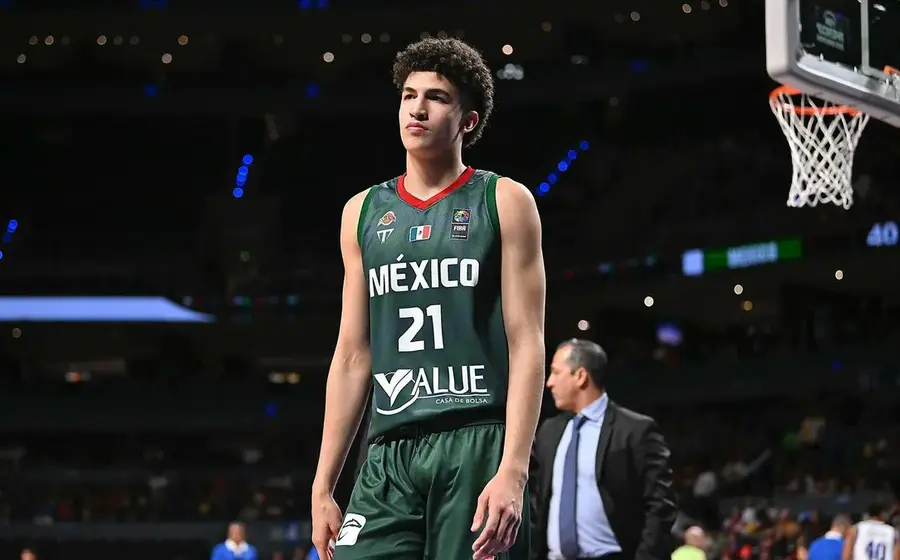 Karim López, el histórico primer jugador nacido en México en llegar a la NBA, es retratado en esta fotografía de archivo.