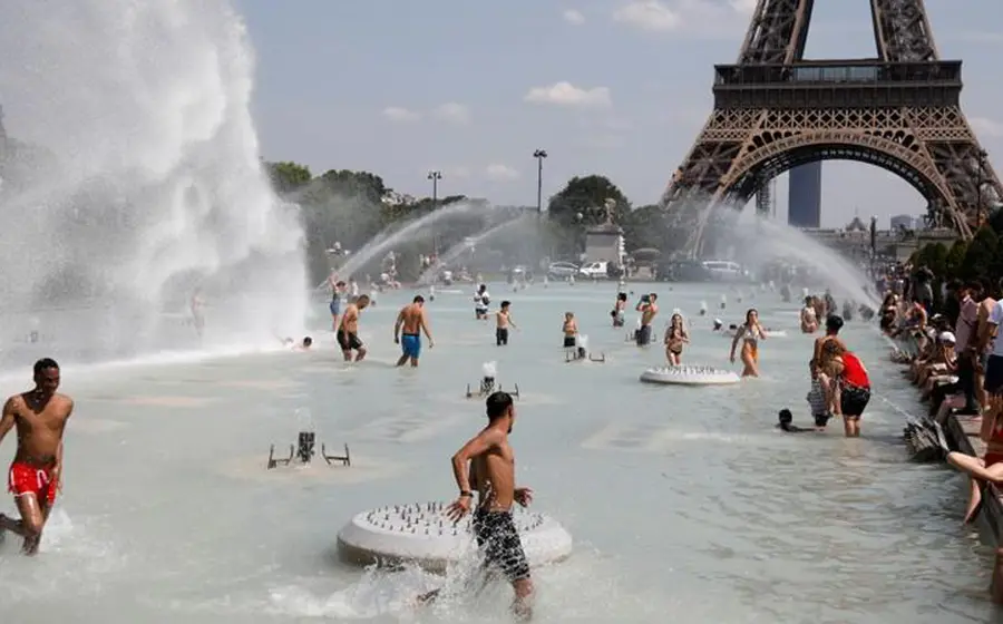 Una intensa ola de calor extremo azota a Europa, estableciendo récords históricos de temperatura en países como el Reino Unido.
