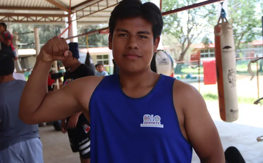 El joven boxeador Omar Levy Martínez, una prometedora figura del deporte, confía en su clasificación para la Olimpiada Nacional 2027.