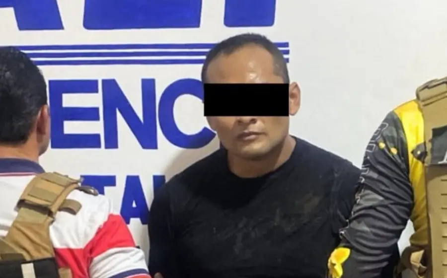 El detenido, identificado con las iniciales M.G.M., fue capturado y enfrenta cargos por su presunta participación en delitos contra la salud.