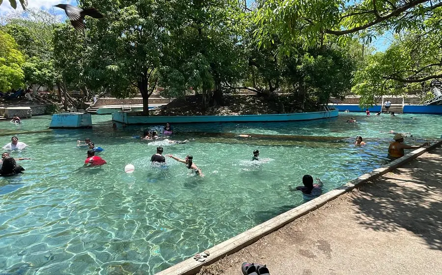 El balneario mantiene su reglamento tradicional.