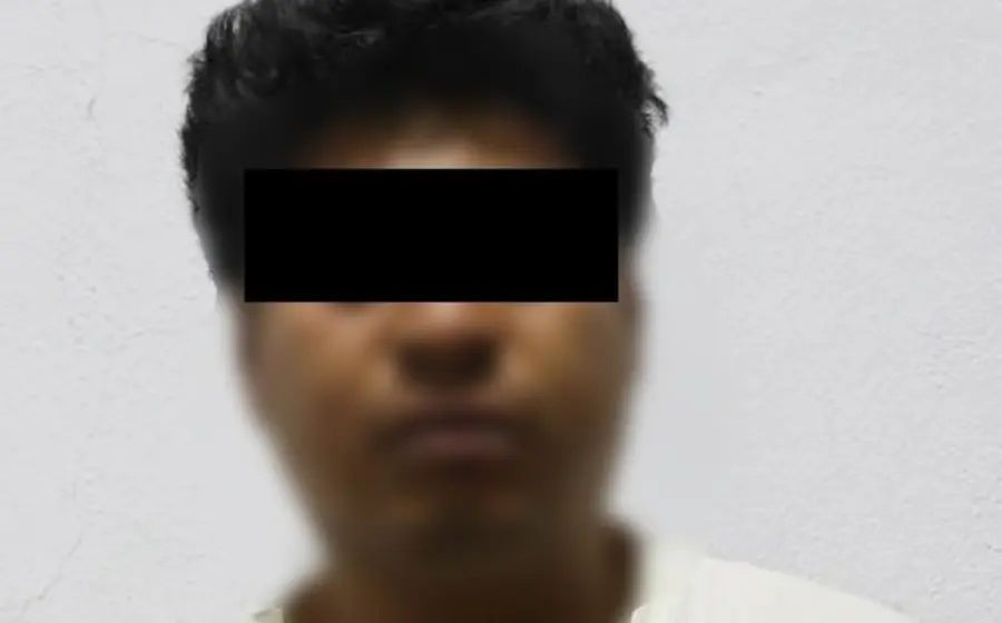El presunto agresor fue detenido por policías municipales.