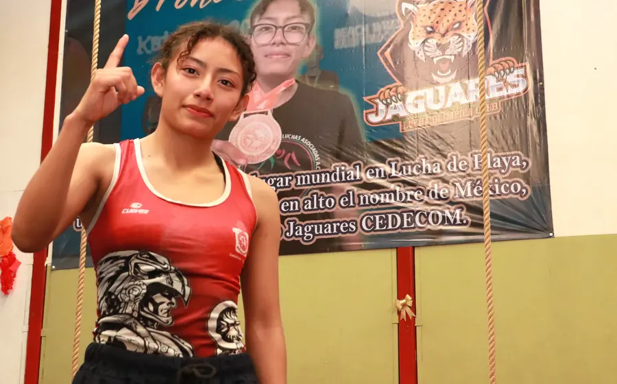 La luchadora oaxaqueña Karen Araceli Ríos, de Gladiadores, quien fue convocada nuevamente para integrarse a la Selección Nacional de Luchas Asociadas de México.