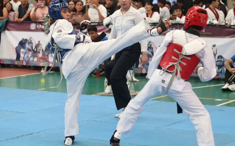 Atletas de la selección de taekwondo de Oaxaca se preparan para su primer reto importante del año, el torneo US Open.