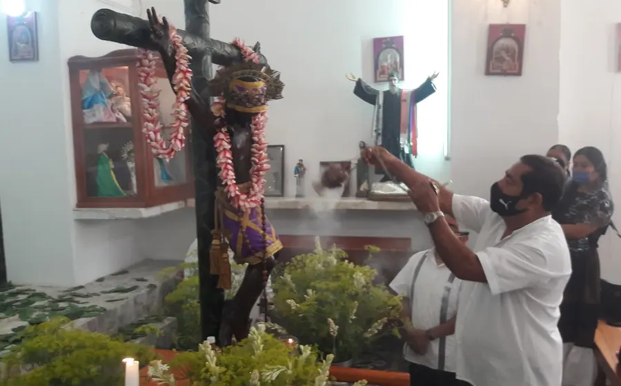 La fiesta religiosa incluirá misas, procesión y baile popular.