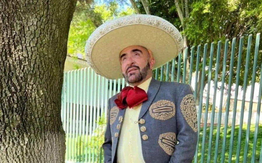 Aseguró que evitó incluir familiares para no generar críticas por favoritismo.