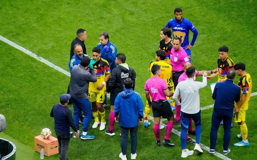 América hizo el cambio de tres jugadores