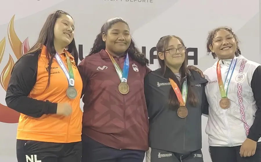 La judoka oaxaqueña Dasha Sosa se colgó la medalla de bronce