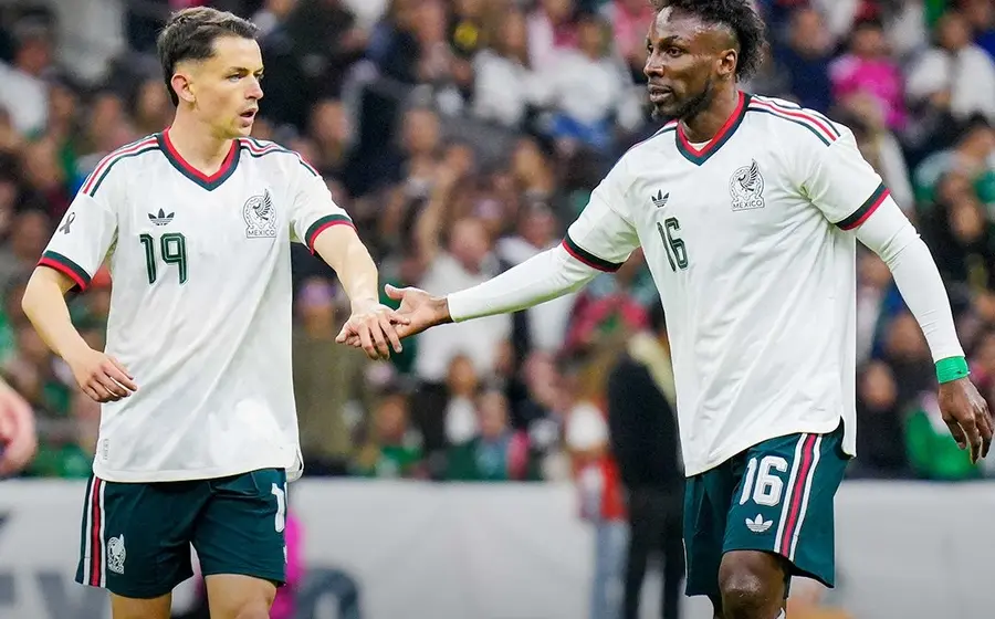 Los naturalizados Álvaro Fidalgo y Julián Quiñones ya se reportaron a los entrenamientos de la Selección Mexicana