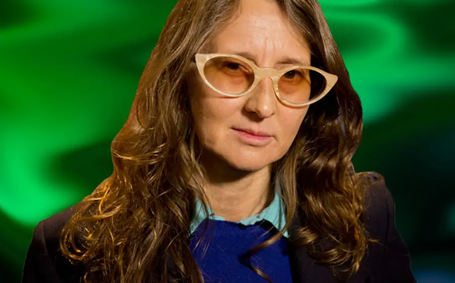 En el documental “Nuestra tierra” (2025), Lucrecia Martel revisa un caso emblemático en Argentina para reflexionar sobre justicia, racismo y violencia colonial.