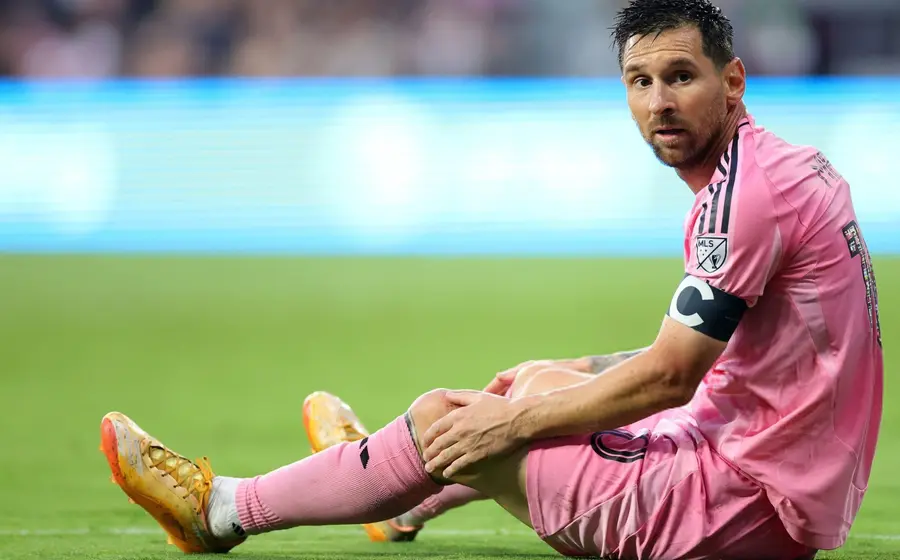 Leo Messi tiene una sobrecarga muscular, pero no se perderá la Copa Mundial 2026