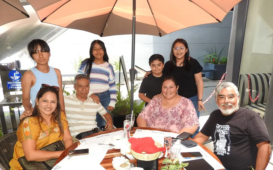 Familias Amador Palacios y Amador Escutia.