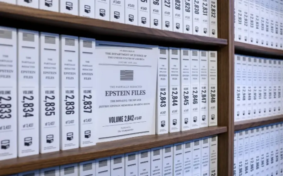 Foto de archivo de Jeffrey Epstein, cuya información migratoria en Colombia fue ordenada a revelar por la justicia por ser de interés público.